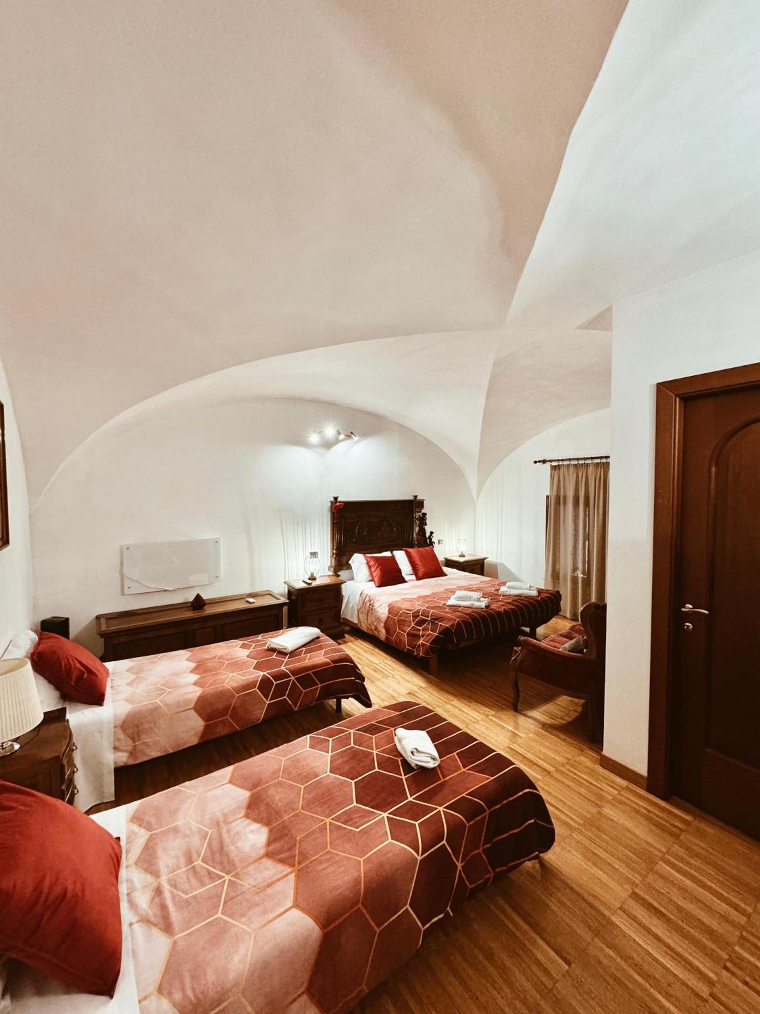 Residenza Tritone Luxury Guest House Trevi Fountain Roma Ngoại thất bức ảnh